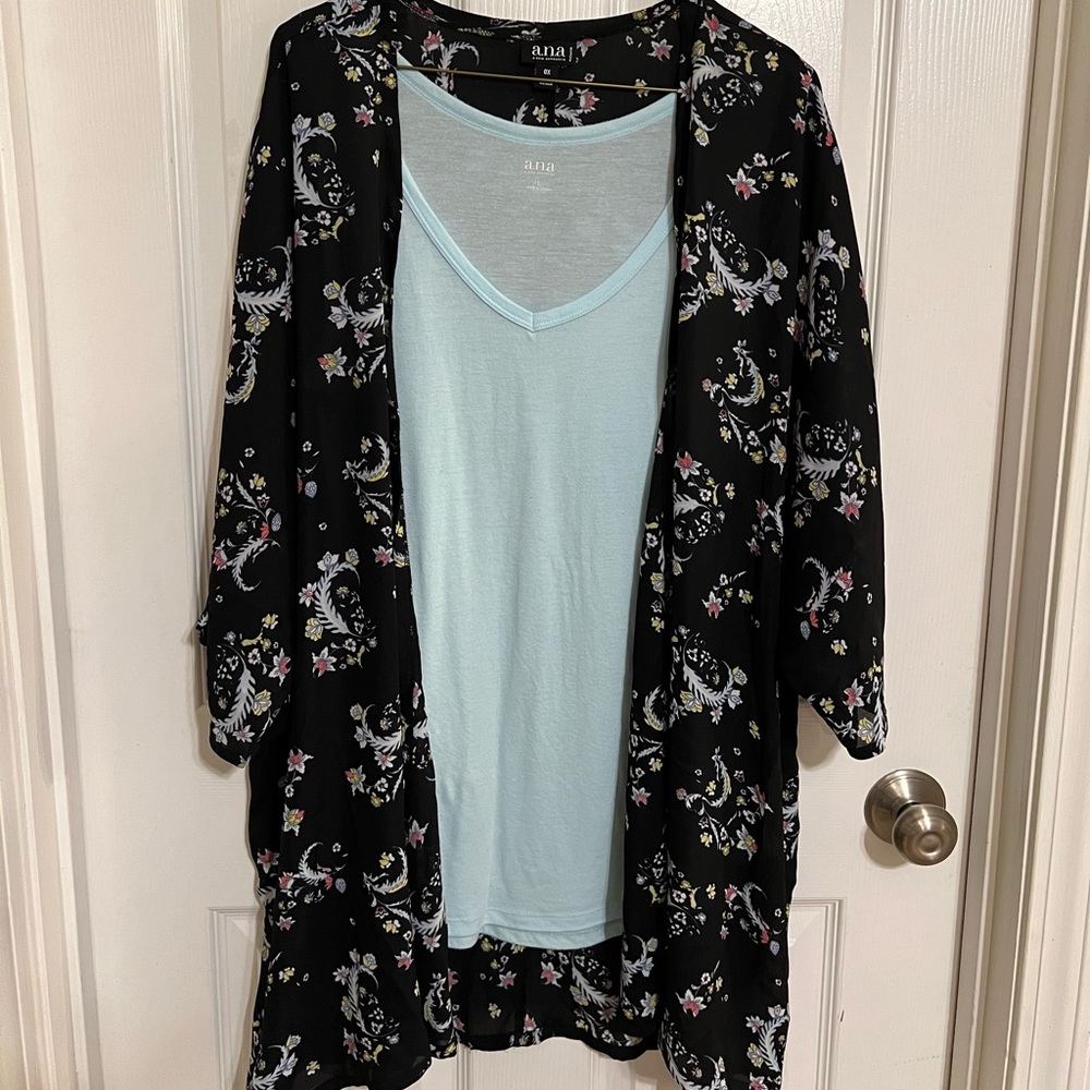 Black kimono with floral print and blue tank